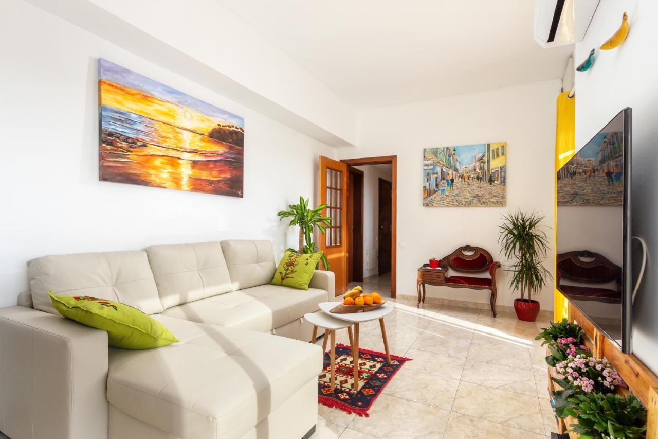 Skyline Blue Dream Apartment Faro Bagian luar foto