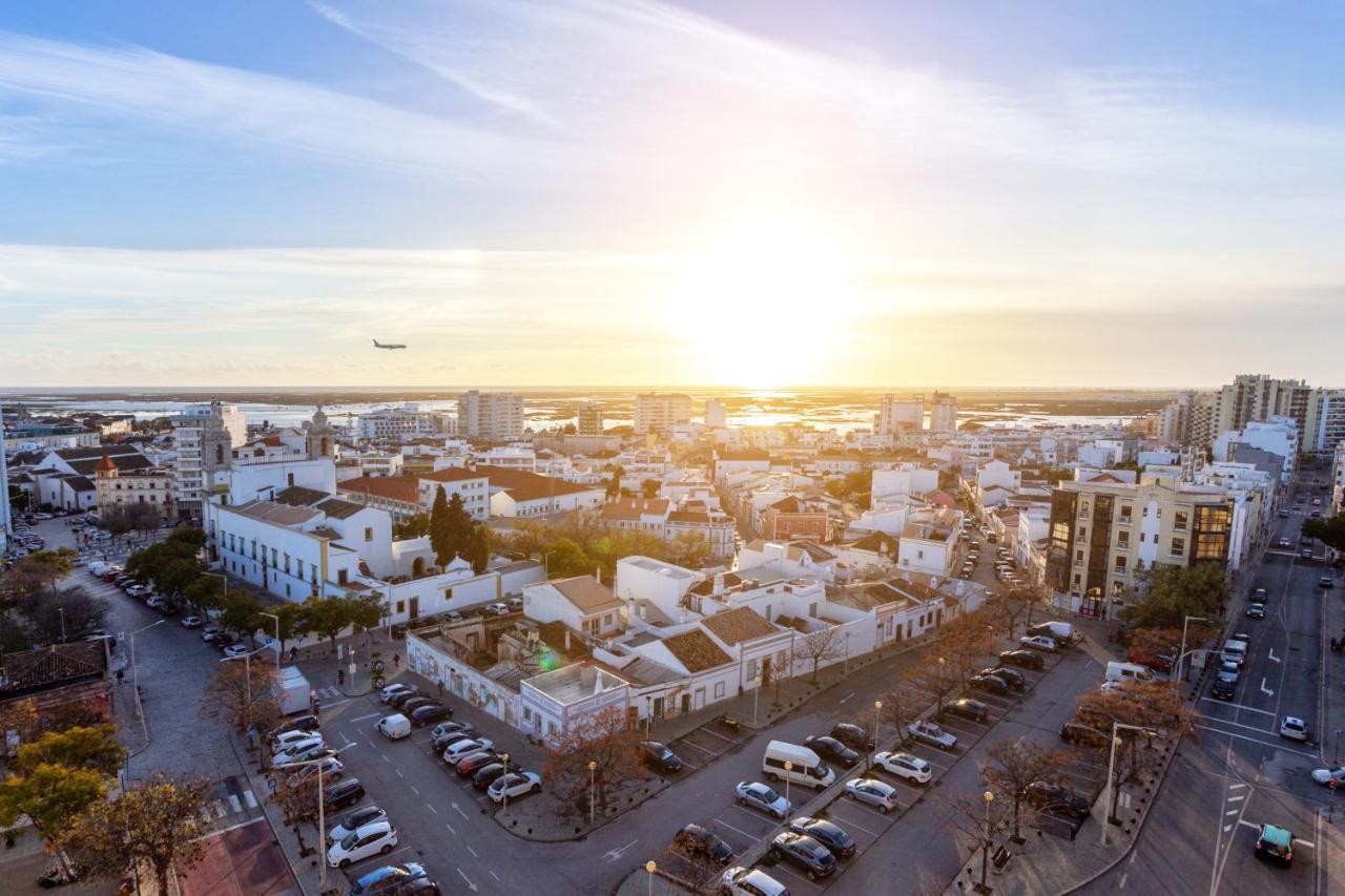 Skyline Blue Dream Apartment Faro Bagian luar foto